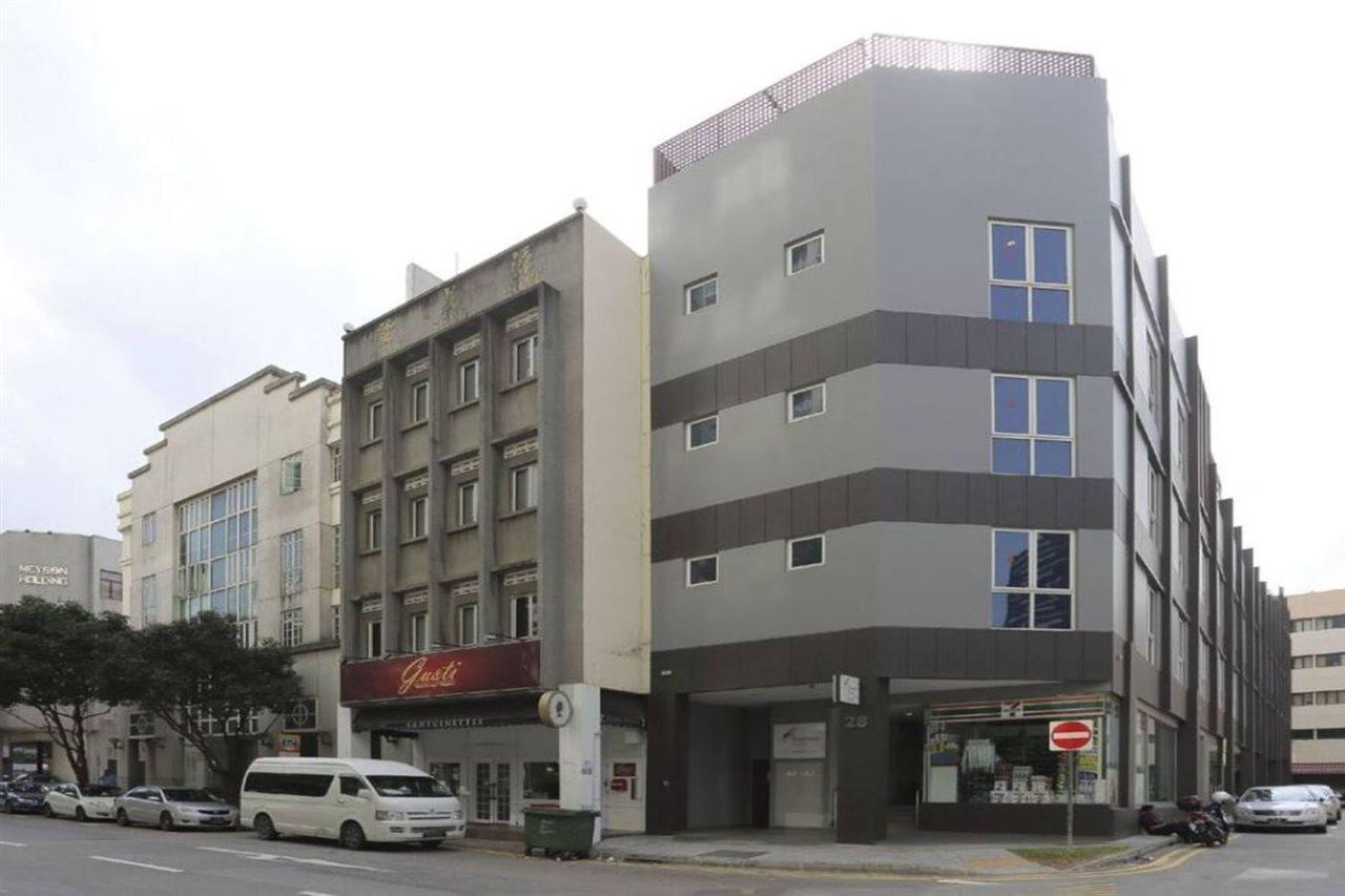 Gusti Bed & Breakfast Singapur Exterior foto